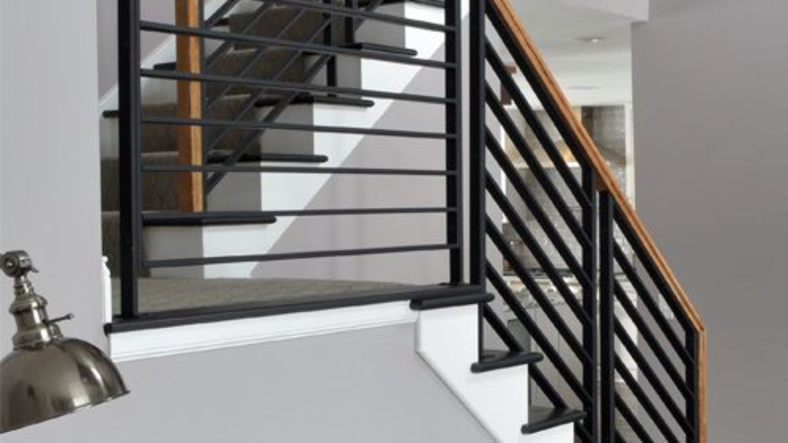 Railing Tangga Besi